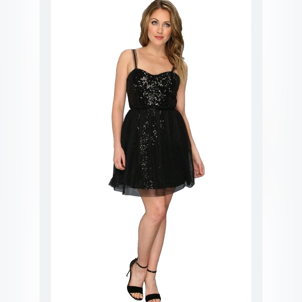 French Connection Chic Black Sequin Party Dress size 4.